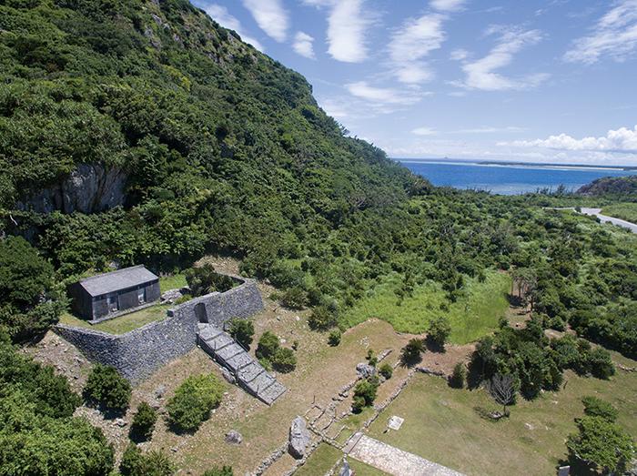 祈愿 1岁到100岁都热情参与传统节日 写真